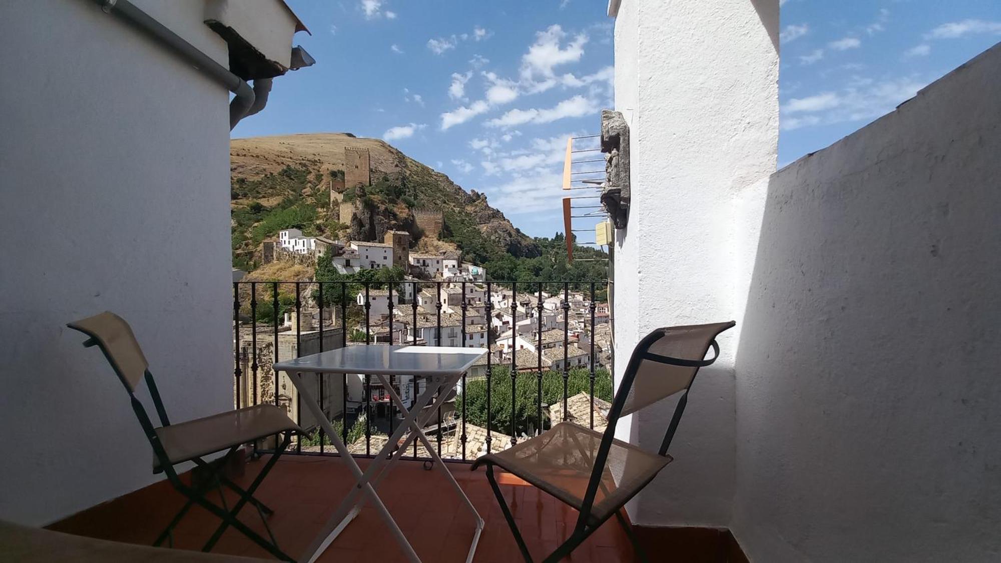 La Casa De La Tia Pilar Apartment Cazorla Luaran gambar